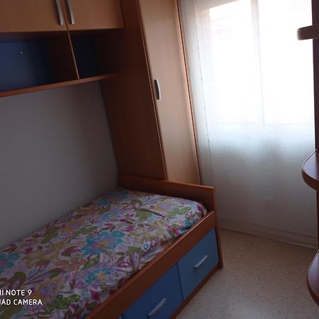 Appartement Piso Taxi Estacion De Autobuses à Andújar Extérieur photo